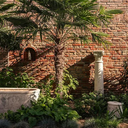 Gabrielli - Starhotels Collezione Hotell