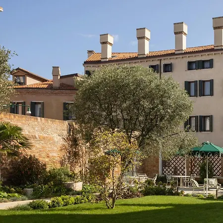 Gabrielli - Starhotels Collezione Hotel 5*